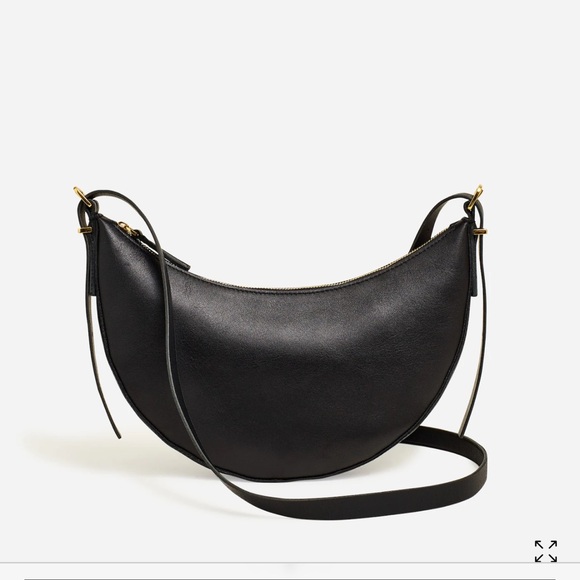 Madewell Handbags - Madewell Essential Crossbody Mini Crescent Bag Black Soft Leather Zip Closure